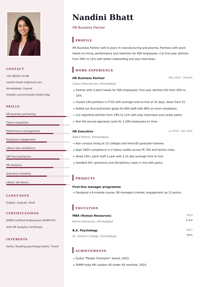 Photo Pro resume template, sample data